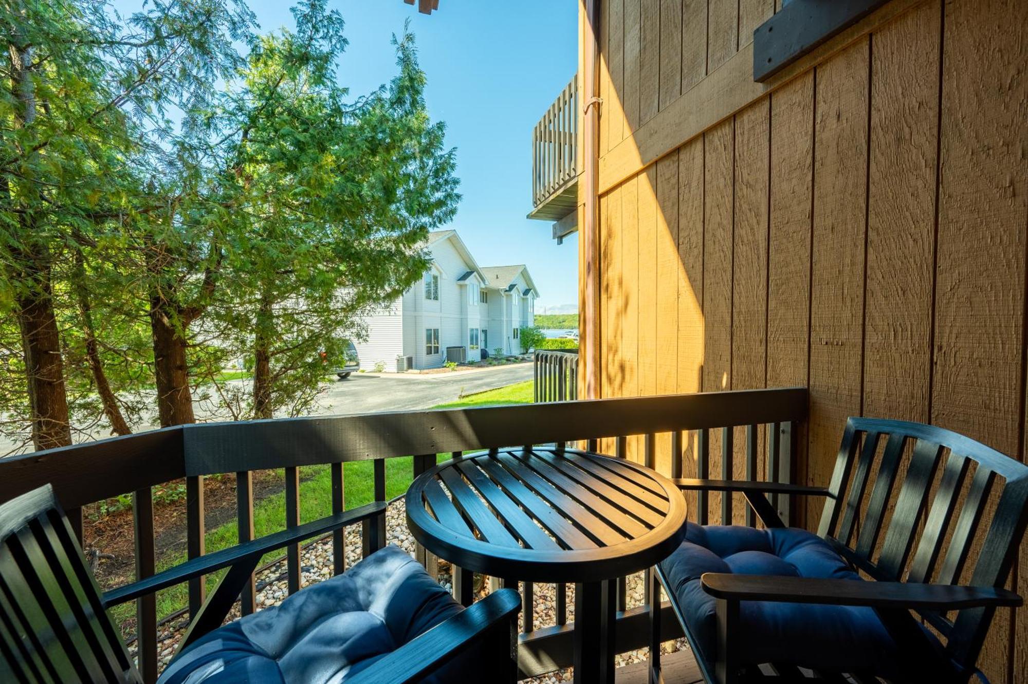 Pine Grove Resort Эфрейм Экстерьер фото